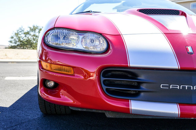 Used 2002 Chevrolet Camaro Z28 w/ SS Performance/Appearance Pkg RWD image 69