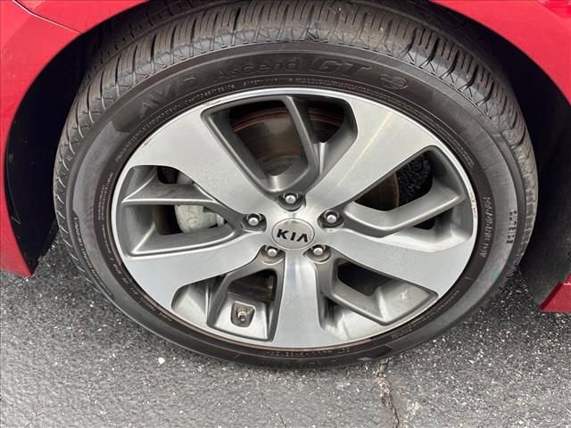 Used 2020 Kia Optima S image 34