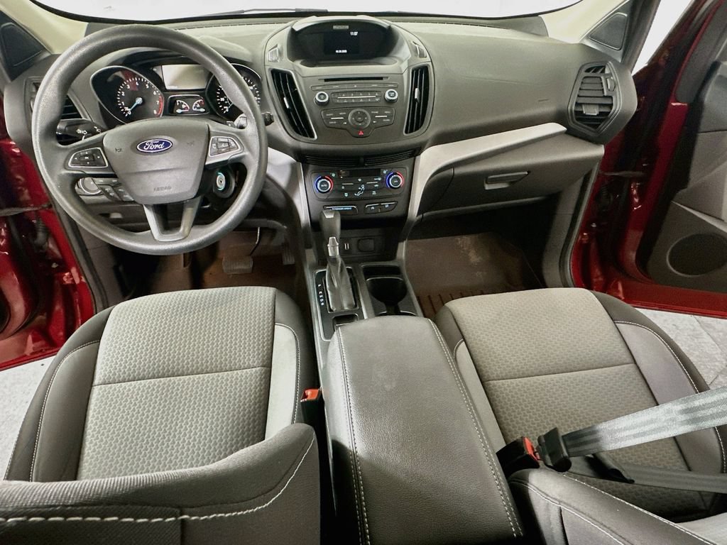 Used 2017 Ford Escape SE AWD/4WD image 16