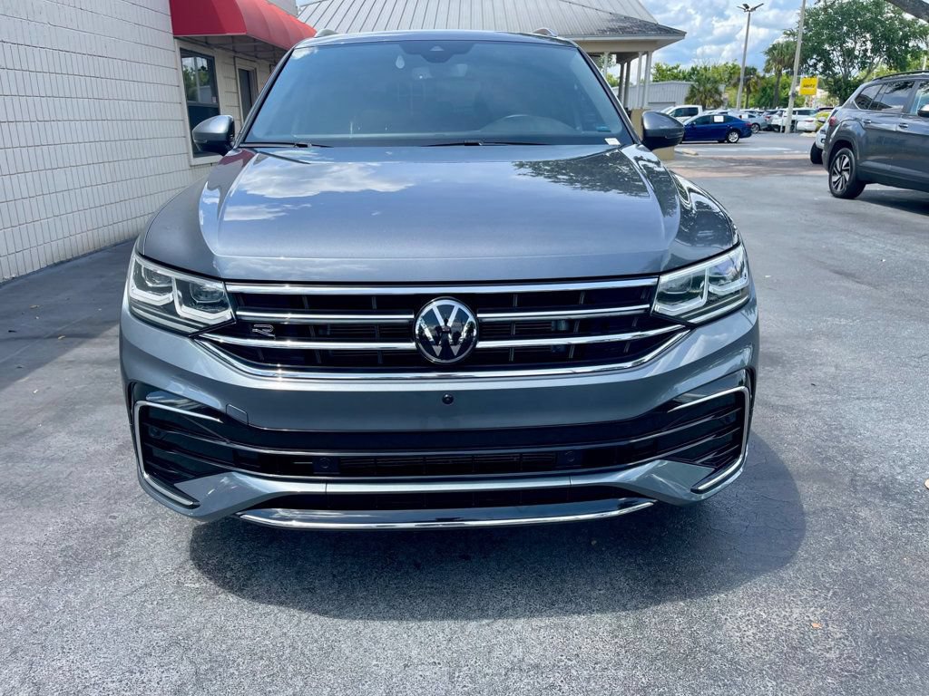 Used 2024 Volkswagen Tiguan SEL R-Line AWD/4WD image 8