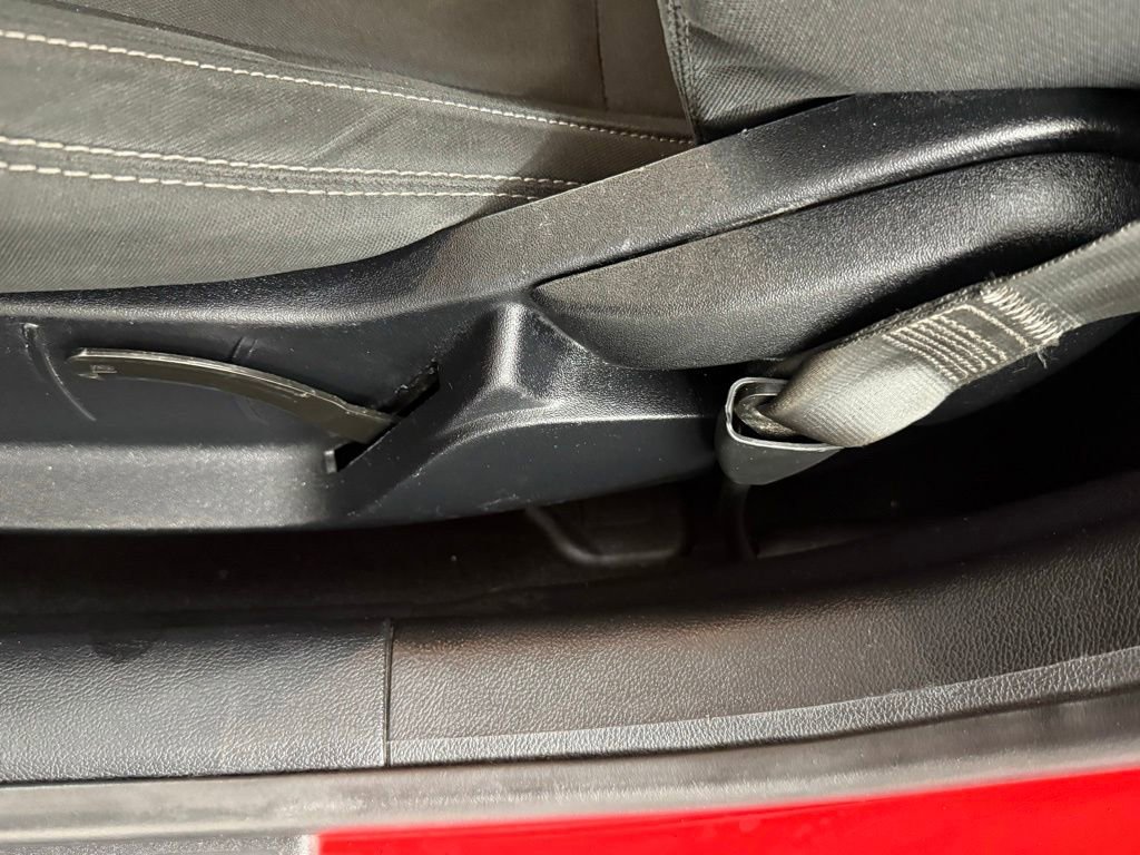 Used 2019 Ford Mustang Coupe w/ Black Accent Package image 25