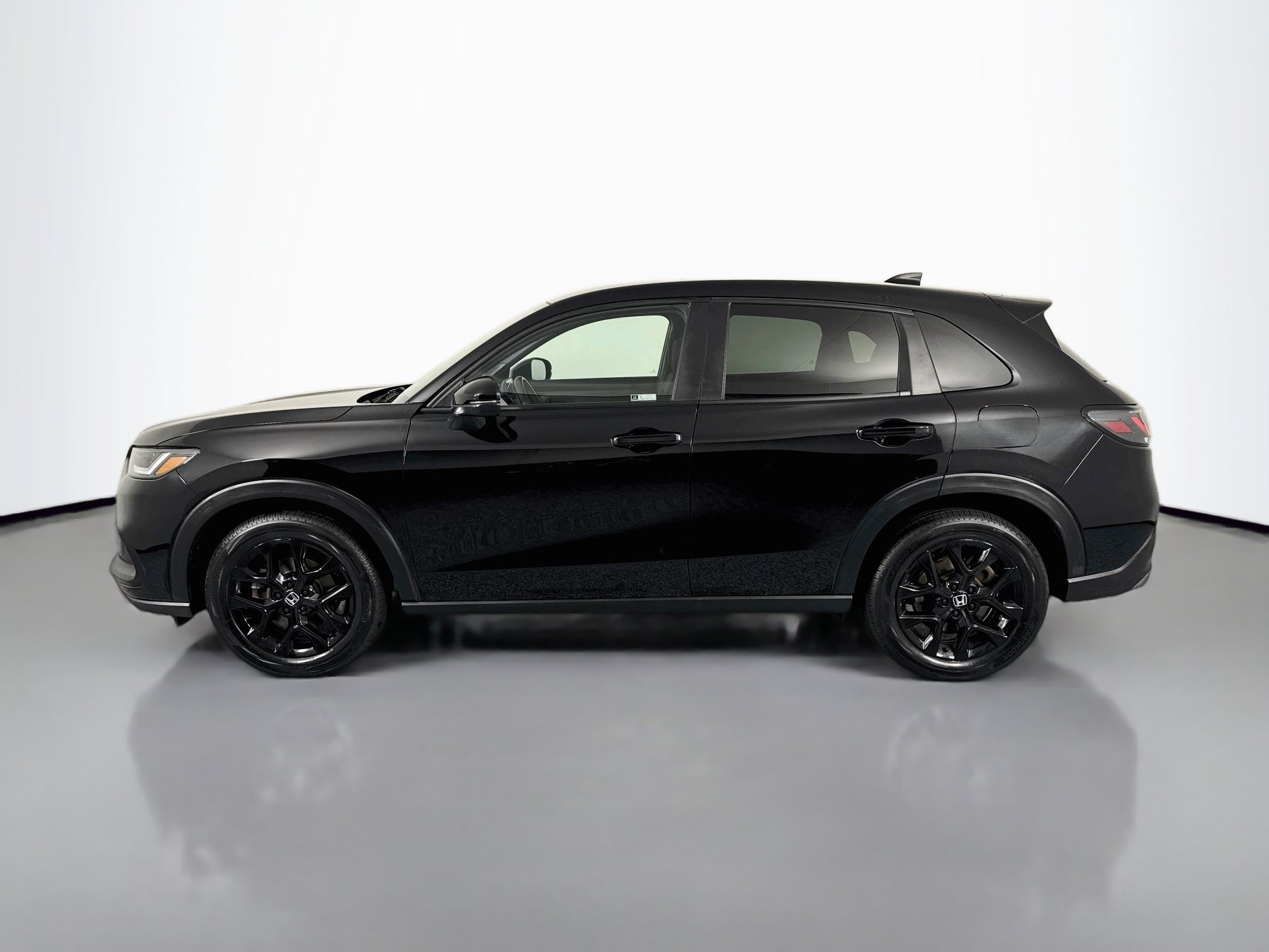 Certified 2024 Honda HR-V Sport image 8