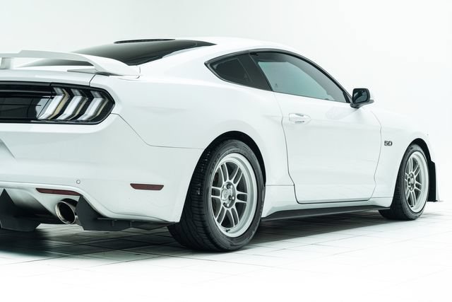 Used 2017 Ford Mustang GT RWD image 13