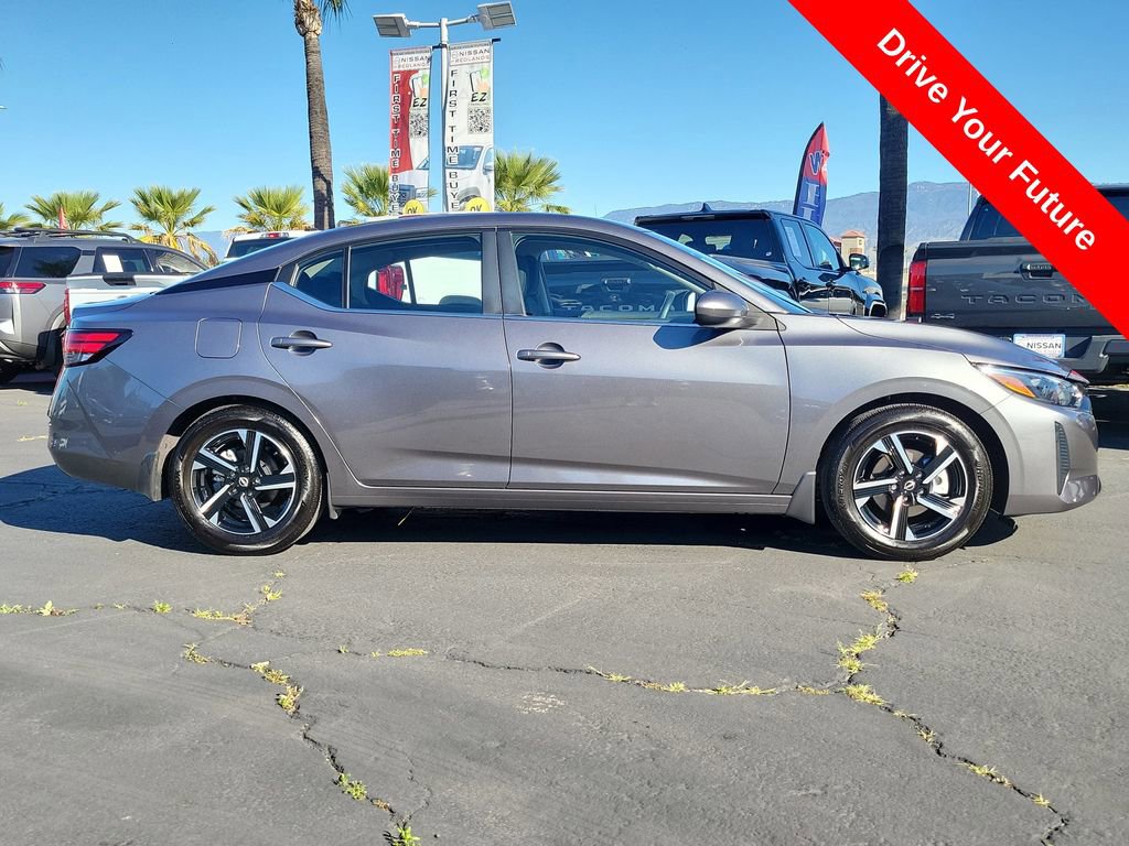 Used 2025 Nissan Sentra SV w/ Trunk Package FWD image 27