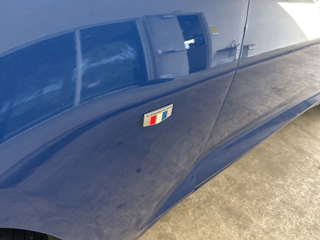 Used 2019 Chevrolet Camaro LT image 13
