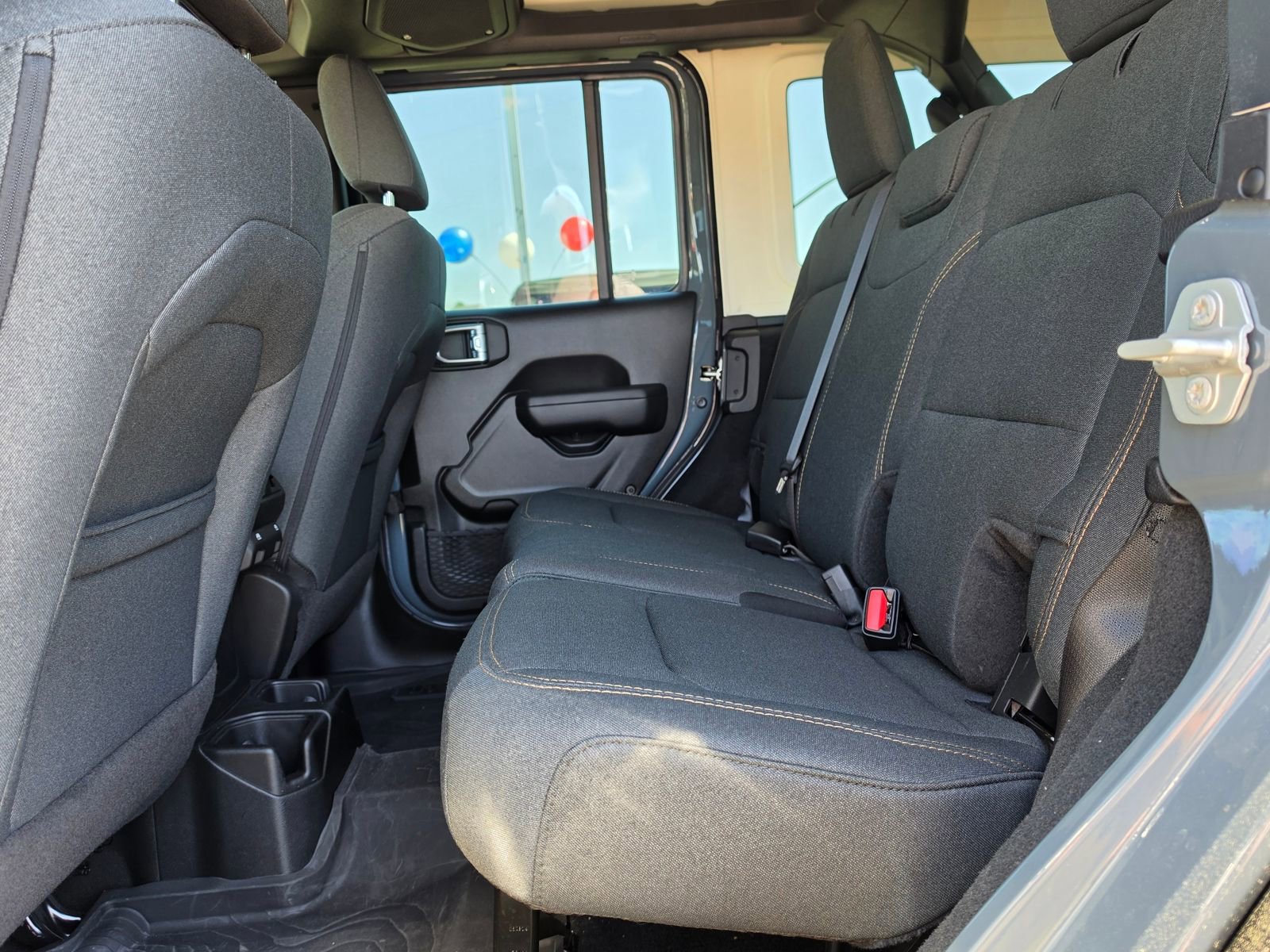 Used 2024 Jeep Wrangler Willys image 18