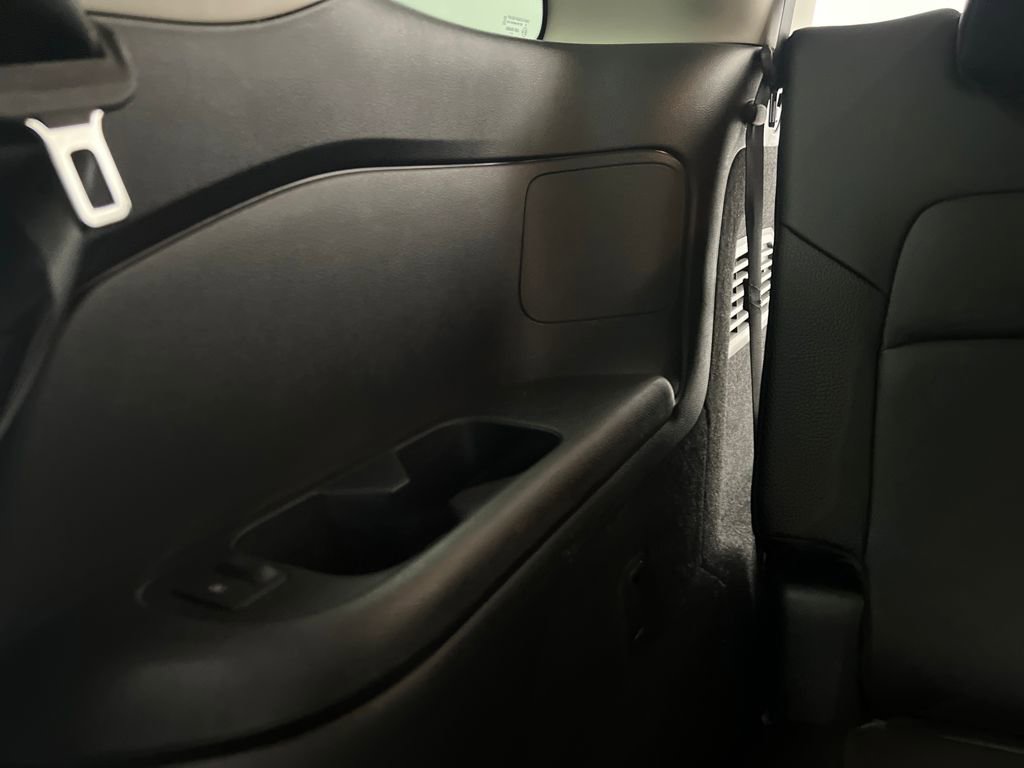 Used 2025 Nissan Pathfinder SL image 29