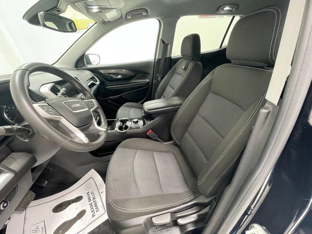 Used 2024 GMC Terrain SLE AWD/4WD image 14
