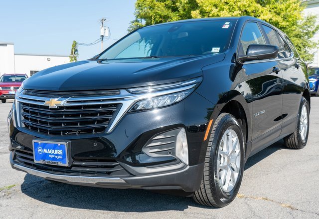 Used 2022 Chevrolet Equinox LT image 2