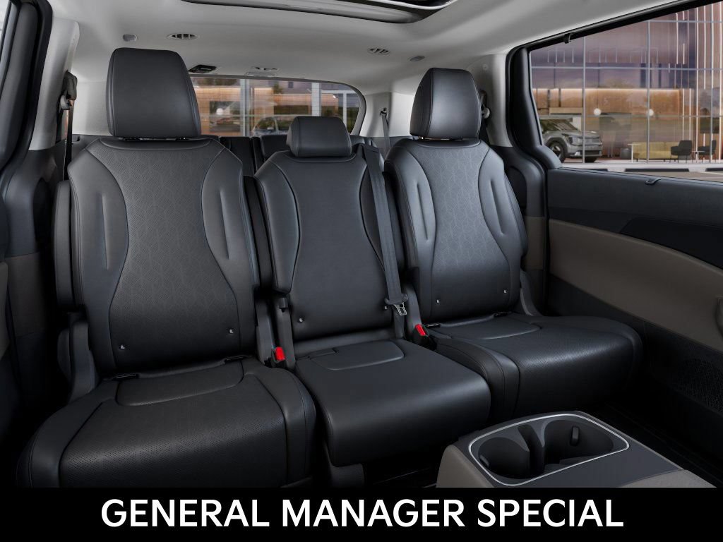 New 2026 Kia Carnival SX FWD image 17