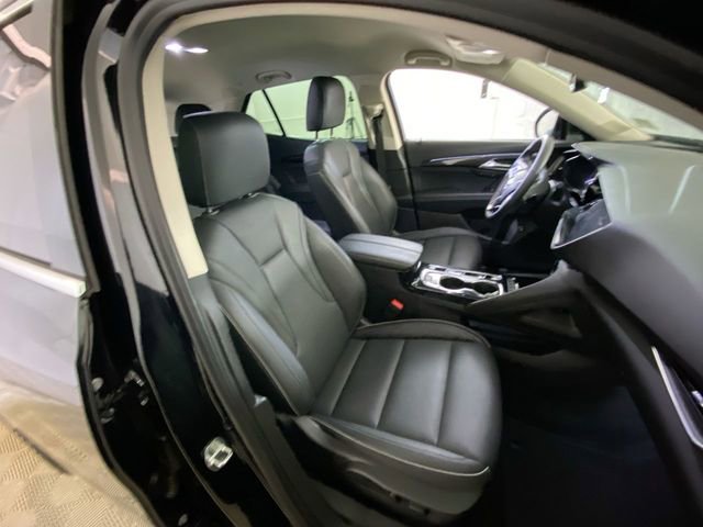 Used 2023 Buick Envision Essence image 13