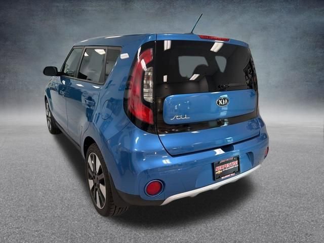 Used 2018 Kia Soul + FWD image 10