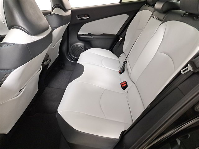 Used 2022 Toyota Prius XLE image 12