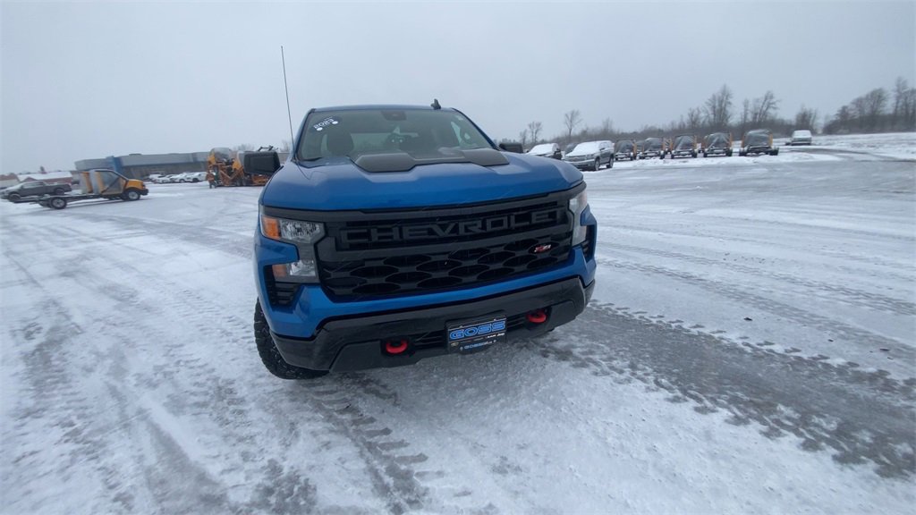Used 2023 Chevrolet Silverado 1500 Custom Trail Boss image 3