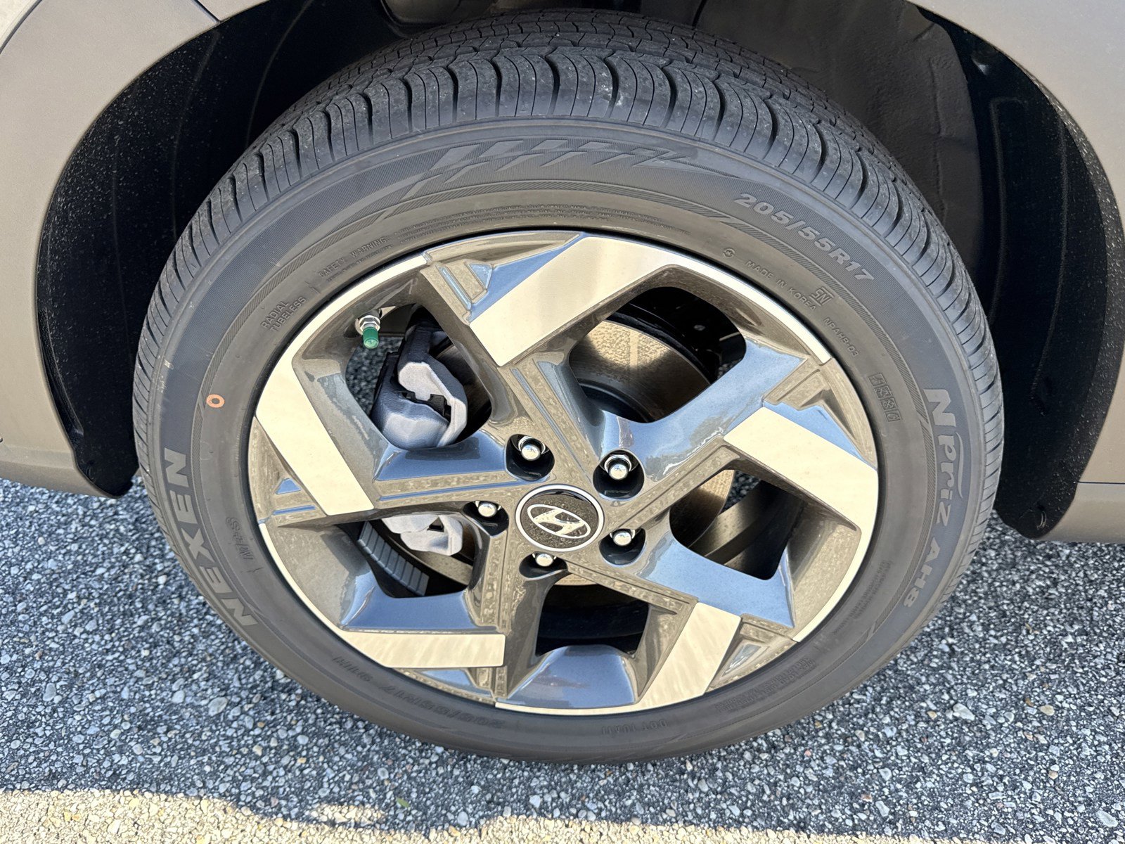 New 2026 Hyundai Venue SEL image 9