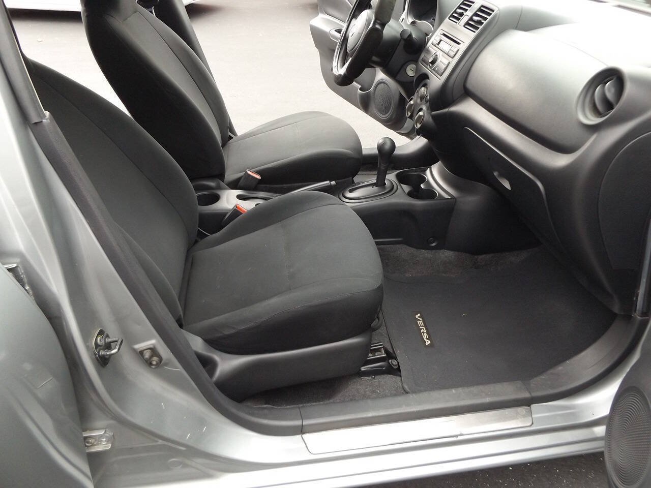 Used 2012 Nissan Versa S w/ Cruise Control Pkg FWD image 20