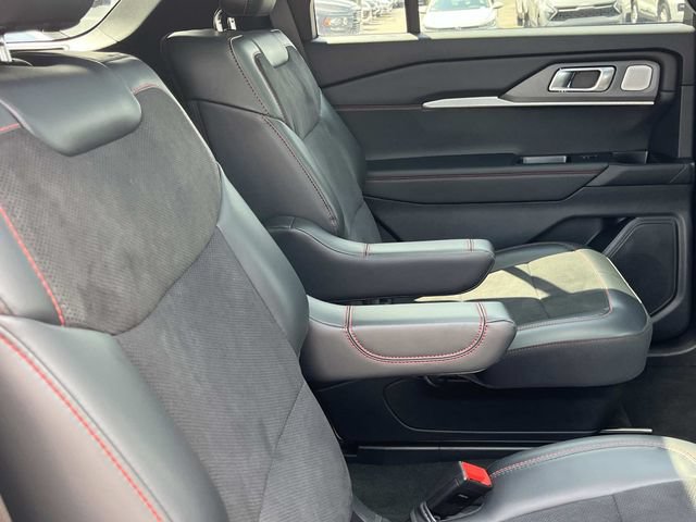 Used 2025 Ford Explorer ST w/ Sun And Sound Package AWD/4WD image 28