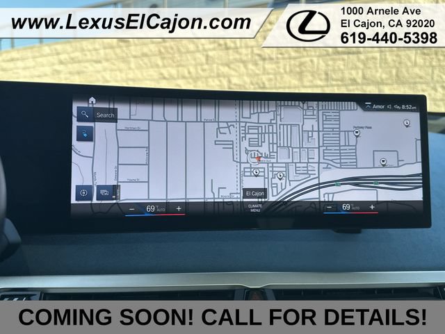 Used 2023 BMW iX xDrive50 w/ Premium Package AWD/4WD image 29