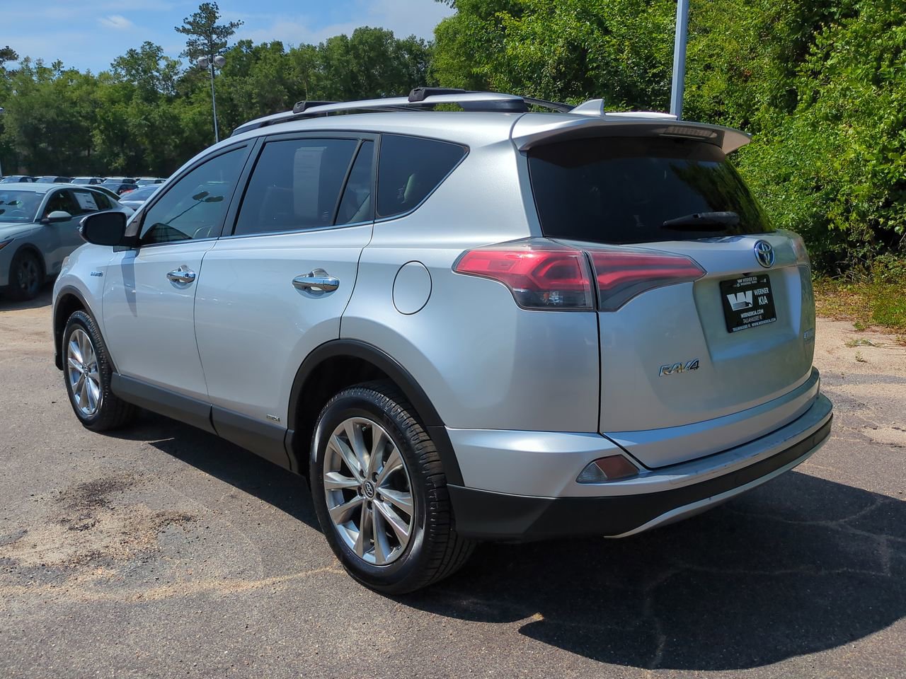 Used 2016 Toyota RAV4 Limited AWD/4WD image 7