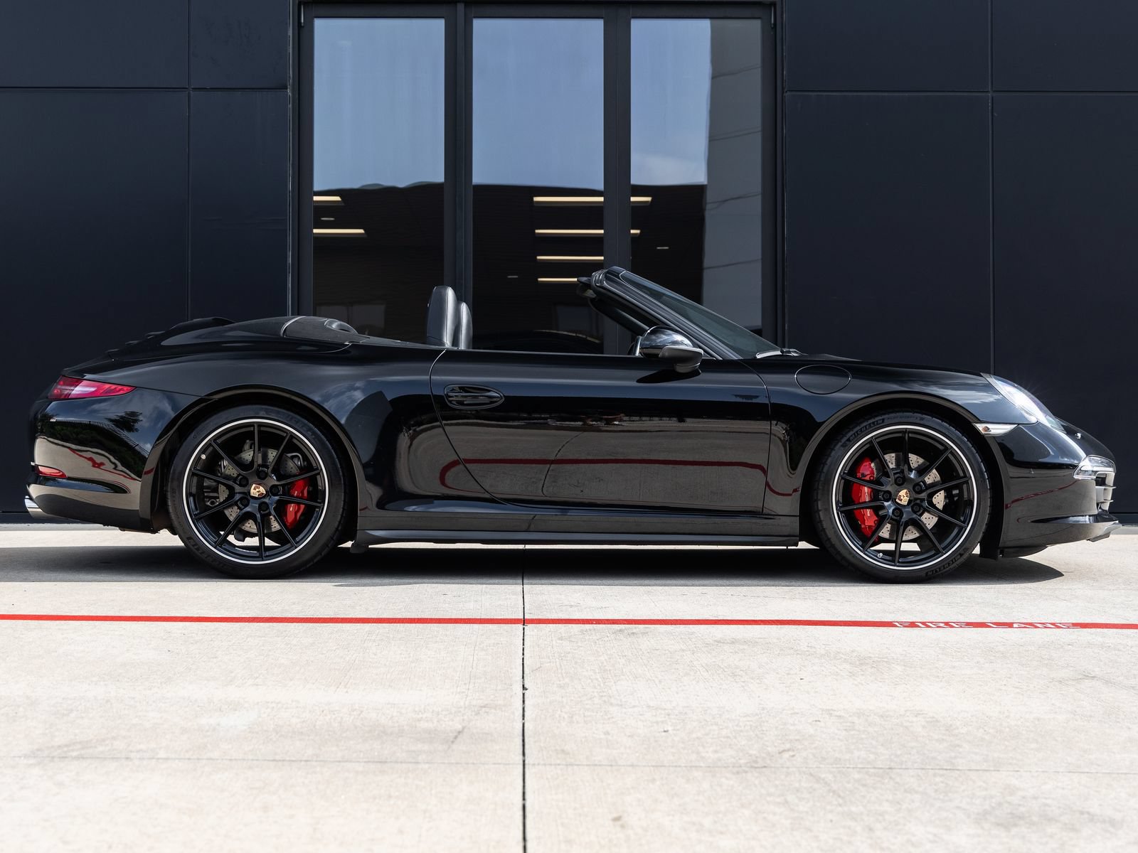 Certified 2013 Porsche 911 Carrera 4S AWD/4WD image 13
