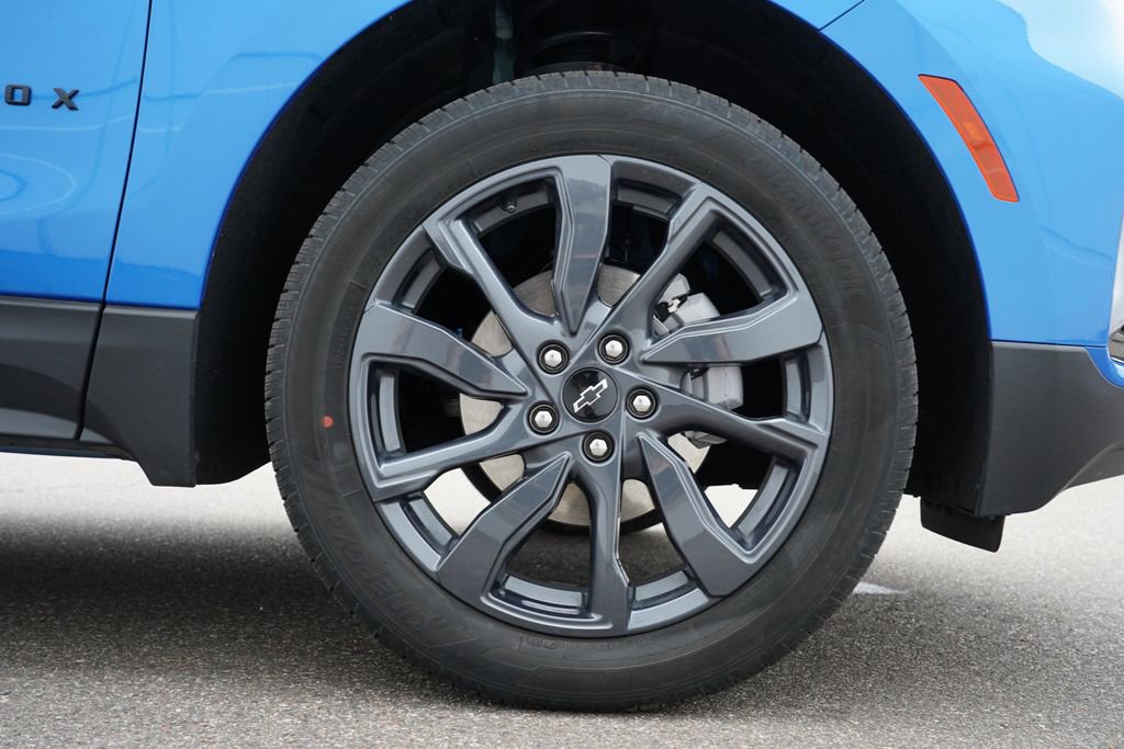 Used 2024 Chevrolet Equinox RS image 32