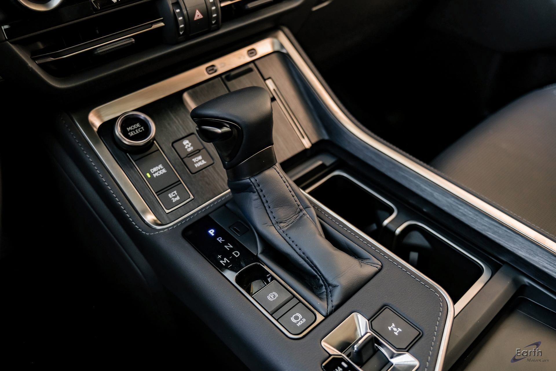 Used 2025 Lexus GX 550 550 Luxury+ HUD Traffic LIFTED w/ Accessory Package (2T) image 52