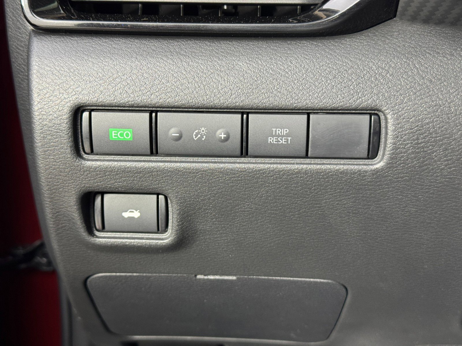 Used 2022 Nissan Sentra SV w/ SV Premium Package image 17