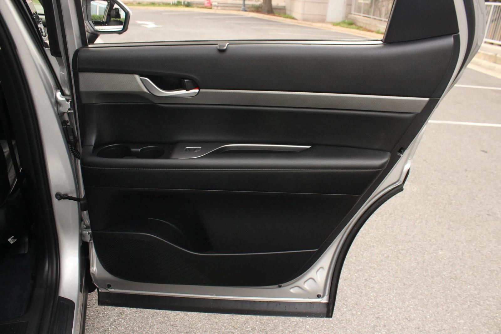 Used 2025 Hyundai Palisade SEL FWD image 18