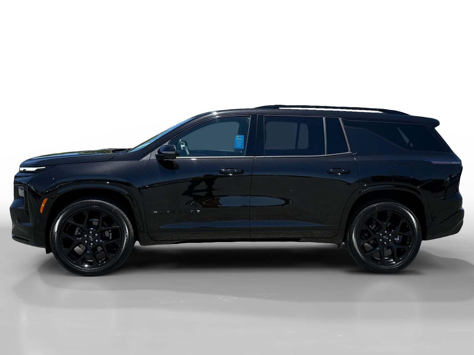 Used 2026 Chevrolet Traverse RS AWD/4WD image 2