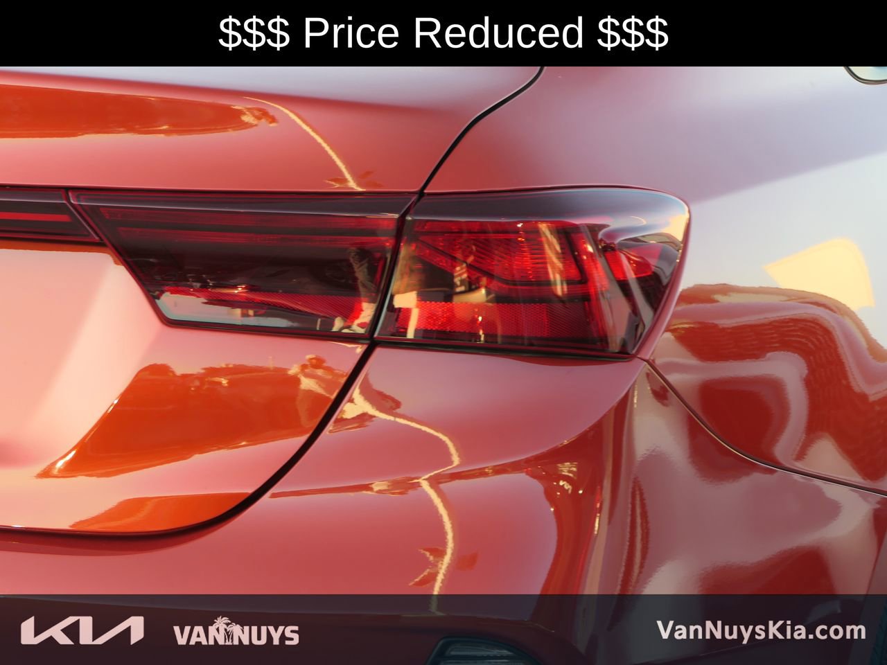 Used 2023 Kia Forte LXS w/ LXS Technology Package image 3