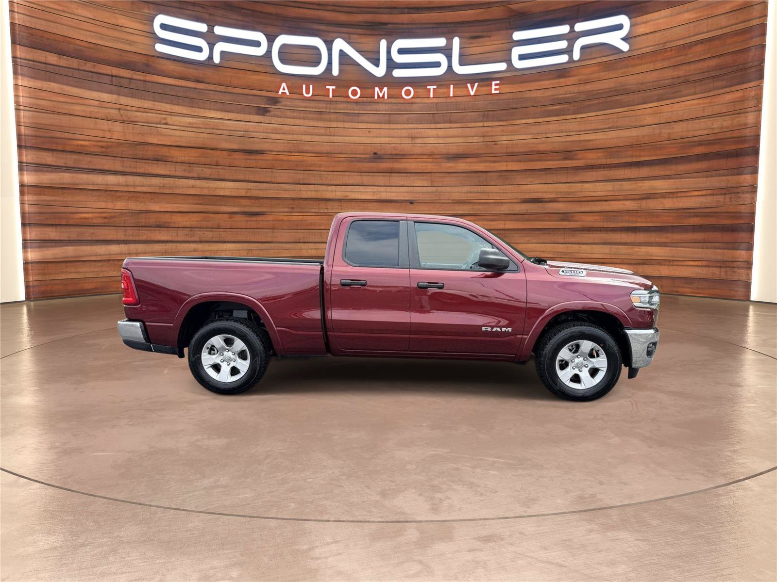 Used 2025 RAM 1500 Big Horn AWD/4WD image 7