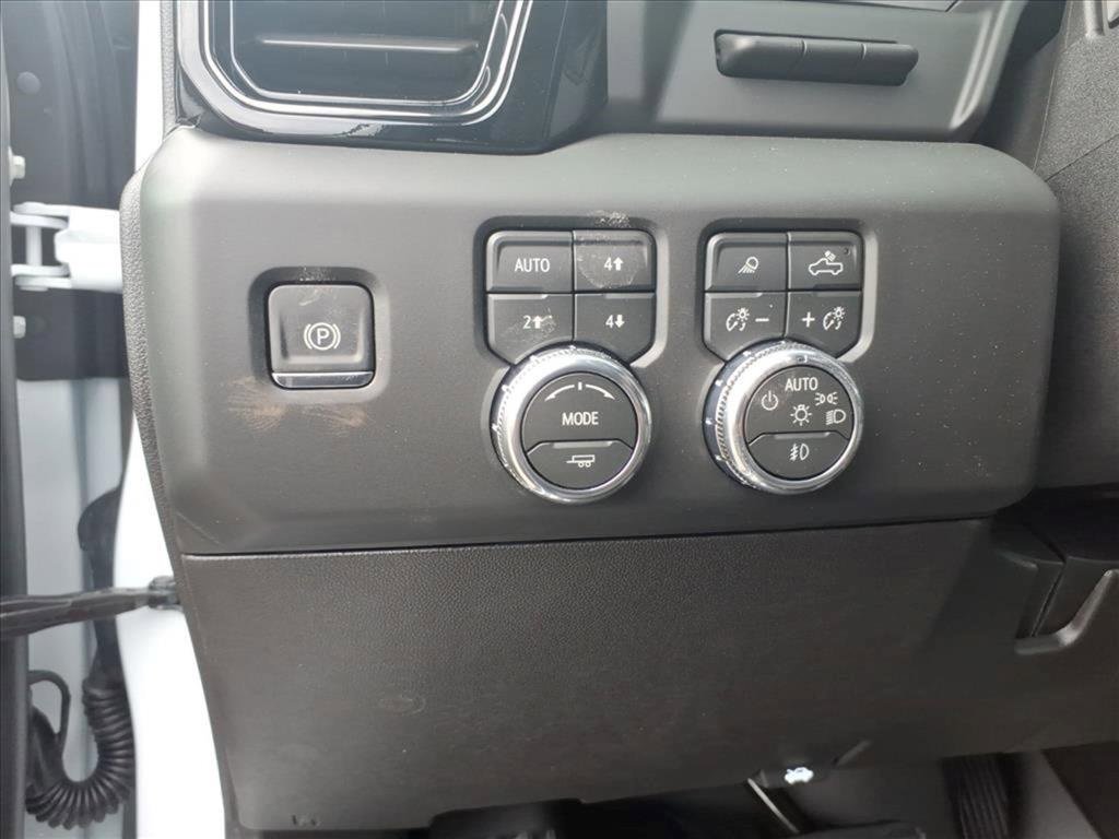New 2026 GMC Sierra 2500 AT4 w/ AT4 Premium Plus Package image 19