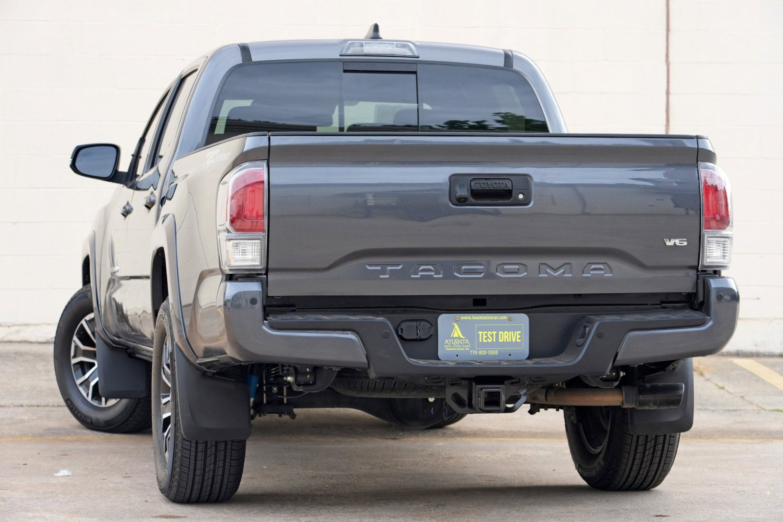 Used 2021 Toyota Tacoma TRD Sport w/ Technology Package RWD image 5