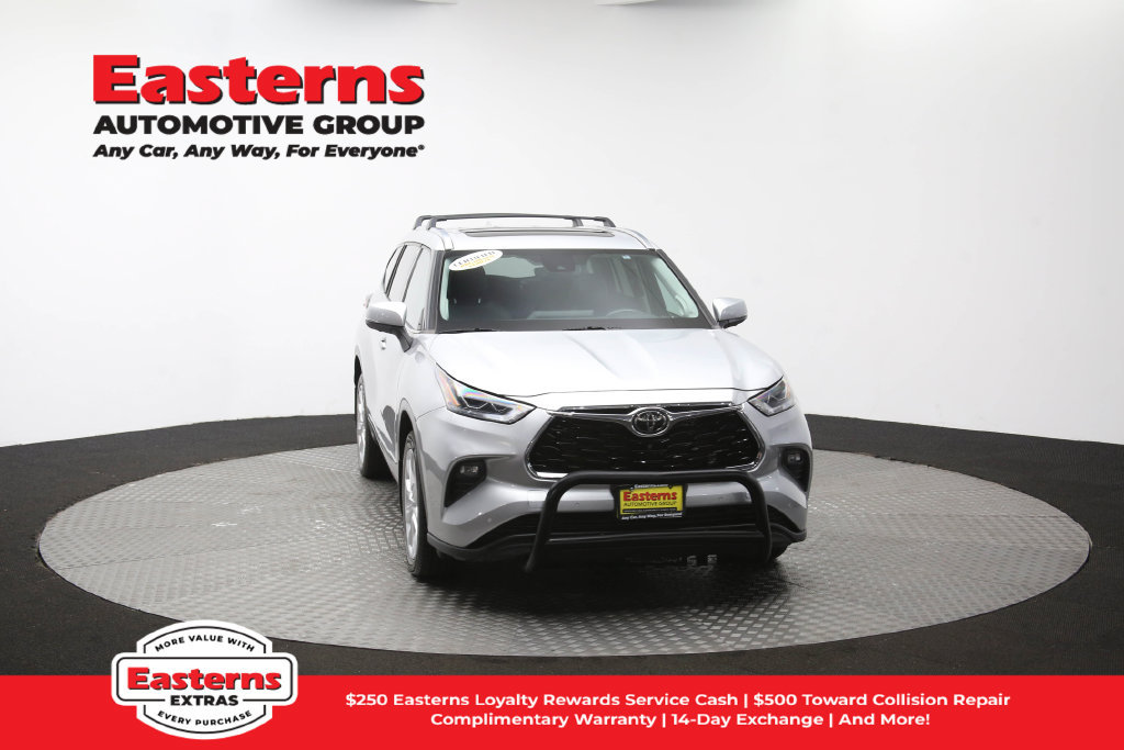 Used 2021 Toyota Highlander Limited AWD/4WD image 57