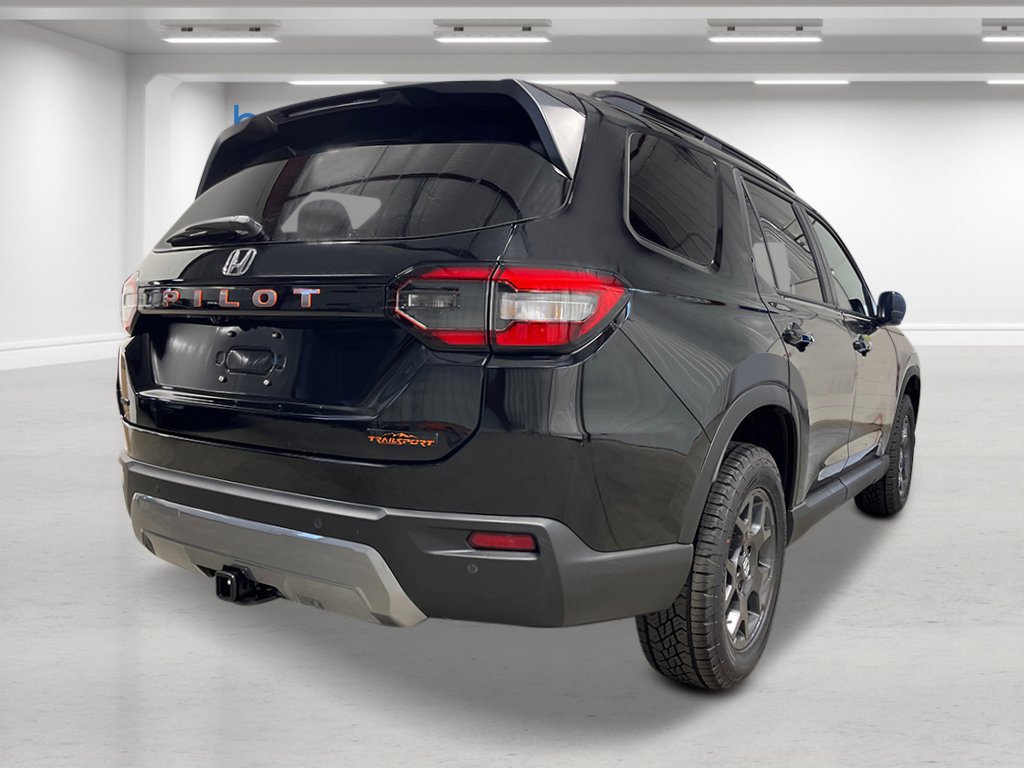 New 2026 Honda Pilot TrailSport image 5