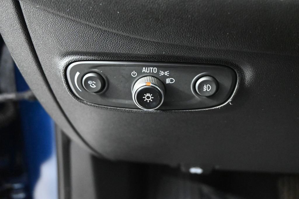 Used 2020 Chevrolet Equinox LT AWD/4WD image 23
