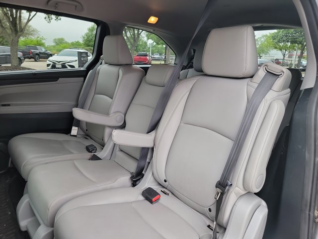Used 2023 Honda Odyssey EX-L image 14