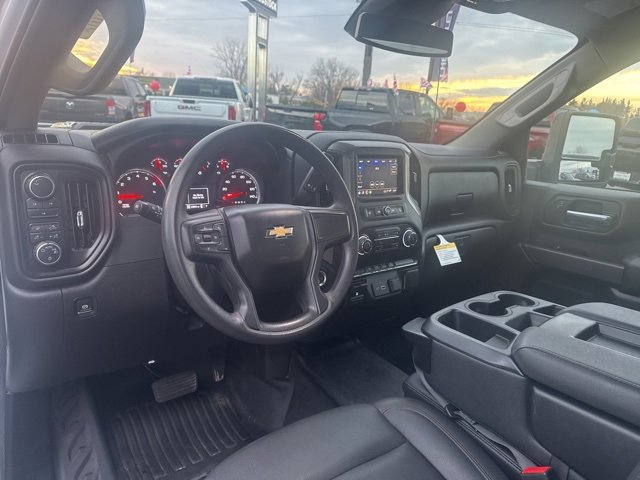 Used 2025 Chevrolet Silverado 2500 W/T w/ WT Convenience Package image 18