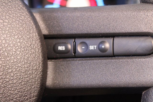 Used 2010 Ford Mustang Coupe image 18