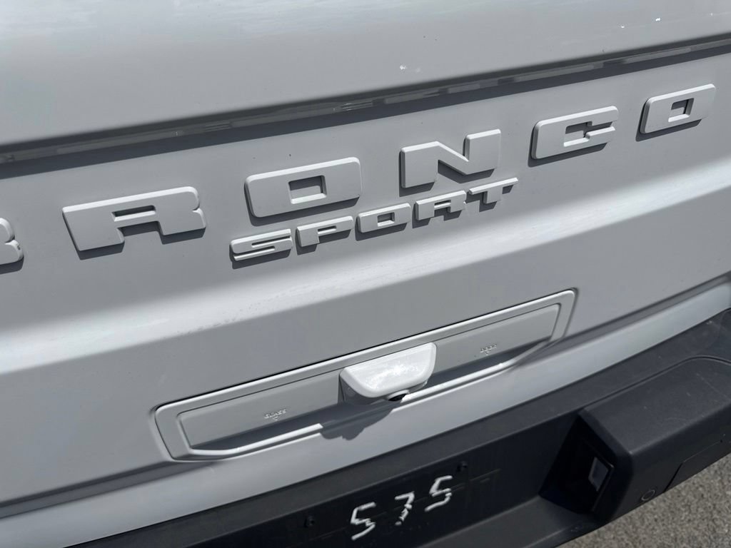 Used 2025 Ford Bronco Sport Outer Banks w/ Outer Banks Tech Package+ AWD/4WD image 5