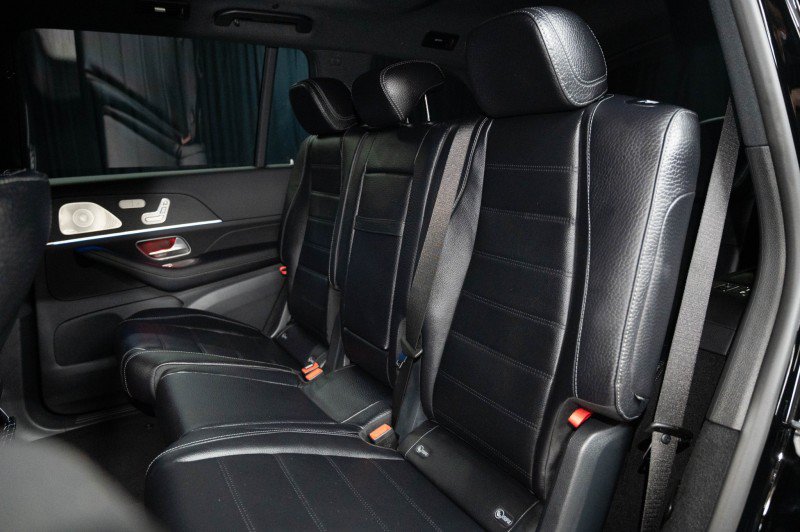 New 2026 Mercedes-Benz GLS 450 4MATIC image 14
