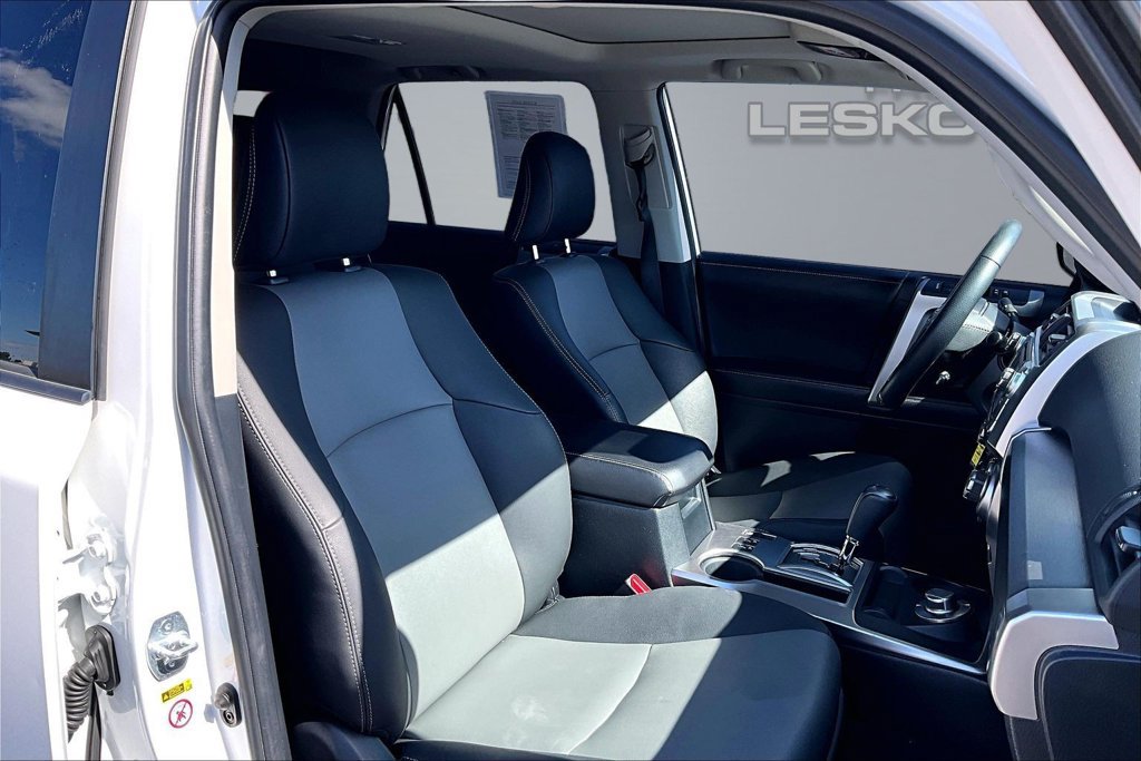 Used 2019 Toyota 4Runner SR5 Premium AWD/4WD image 7
