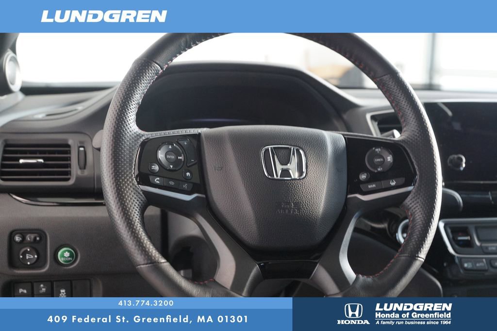 Used 2024 Honda Passport Black Edition image 18