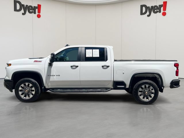 Used 2024 Chevrolet Silverado 2500 Custom w/ Custom Value Package AWD/4WD image 2