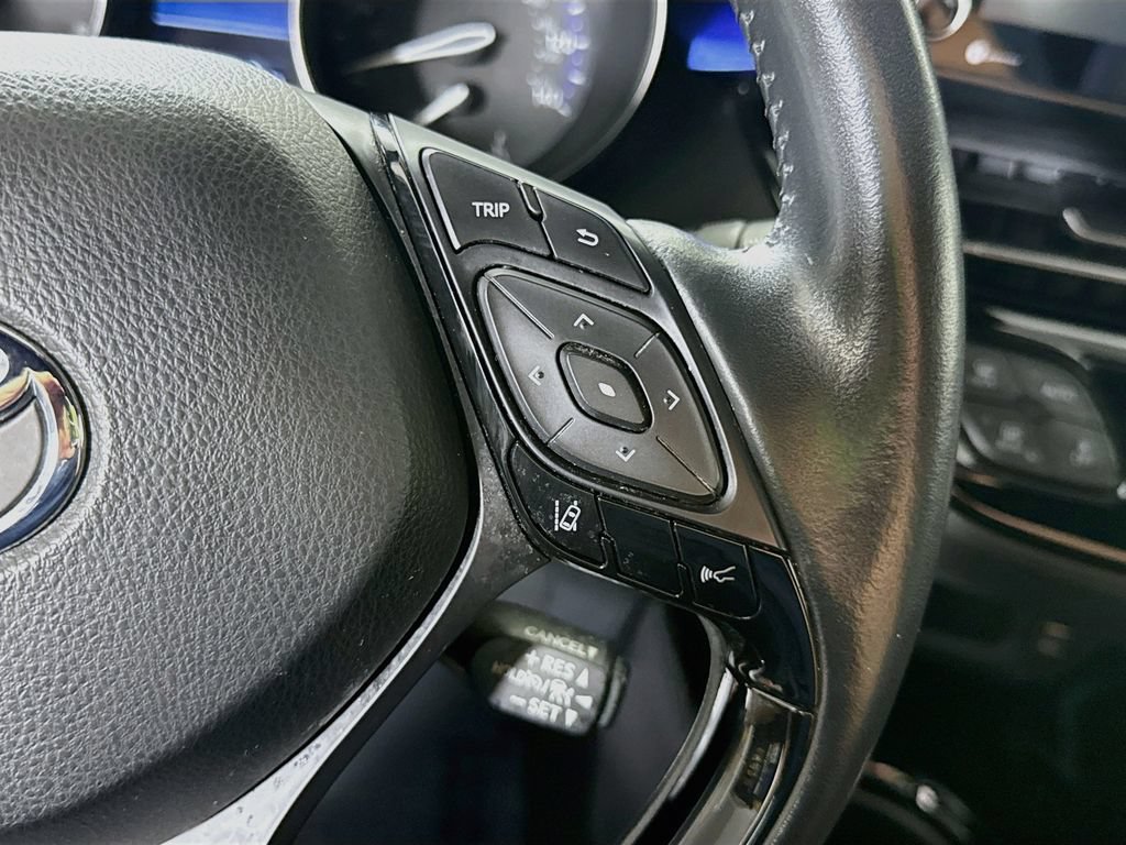 Certified 2021 Toyota C-HR XLE FWD image 20