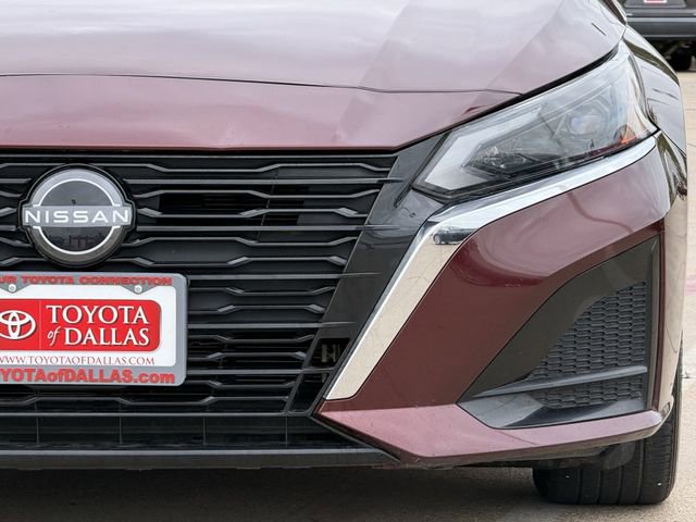 Used 2024 Nissan Altima 2.5 SV FWD image 9