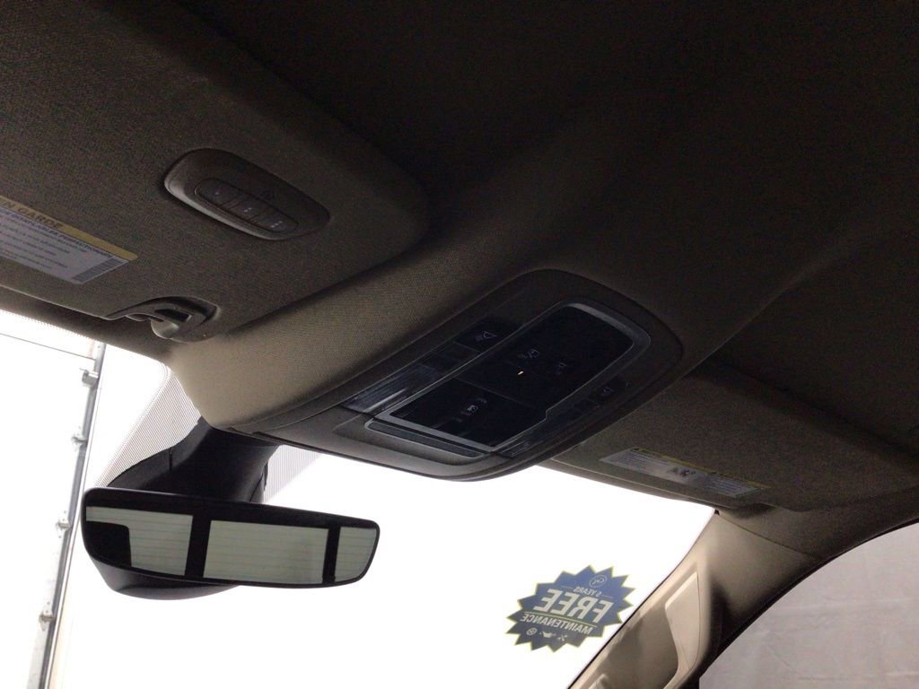 Used 2020 RAM 1500 Laramie w/ Off Road Group image 12