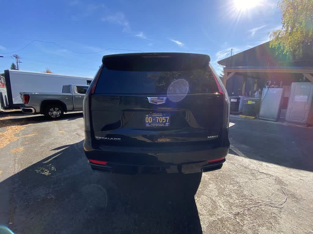 Used 2023 Cadillac Escalade ESV Sport w/ Touring Package AWD/4WD image 5