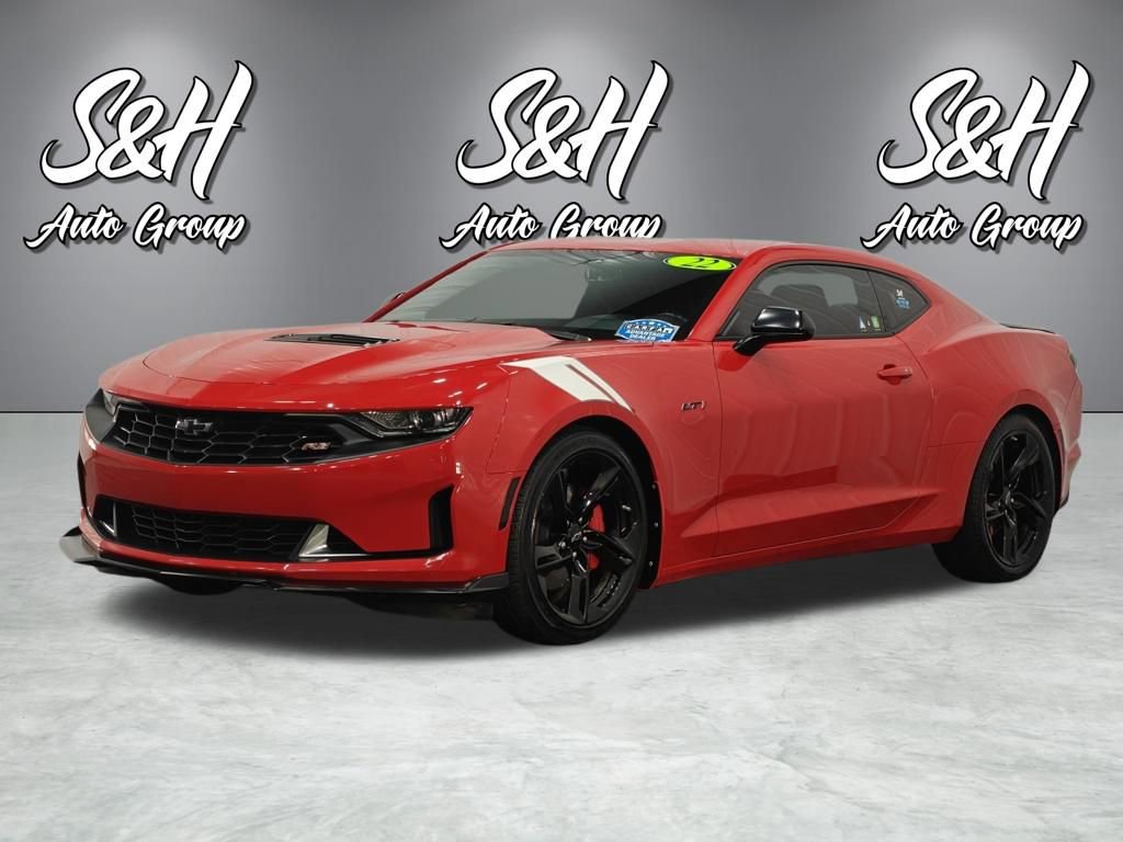Used 2022 Chevrolet Camaro LT w/ RS Package image 16