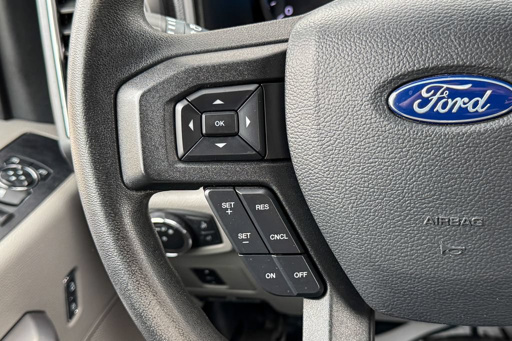 Certified 2019 Ford F250 XLT w/ XLT Value Package AWD/4WD image 30